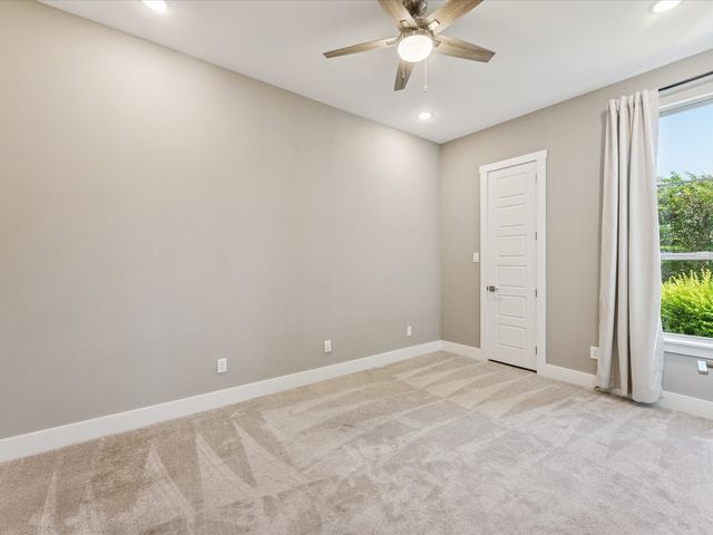 914 Saint George Place, Desoto, TX 75115