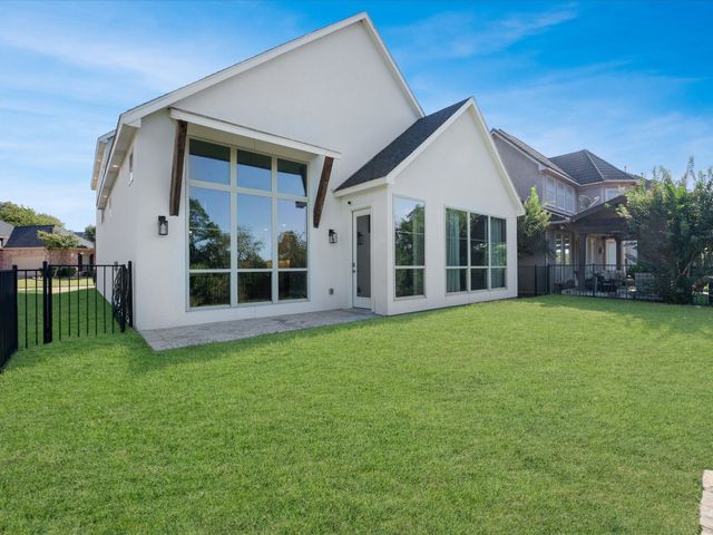 914 Saint George Place, Desoto, TX 75115