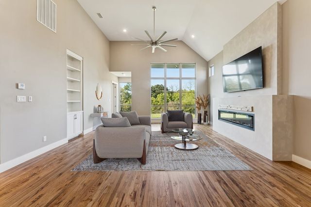 914 Saint George Place, Desoto, TX 75115