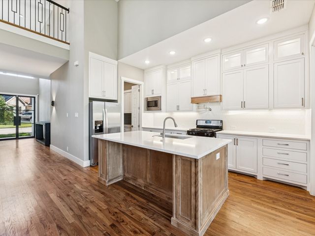 914 Saint George Place, Desoto, TX 75115