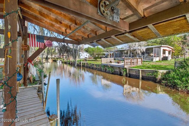 124 SUGAR PLUM Drive, Palatka, FL 32177