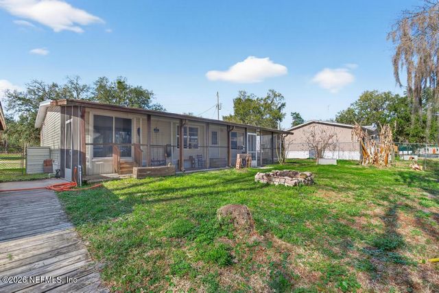 124 SUGAR PLUM Drive, Palatka, FL 32177