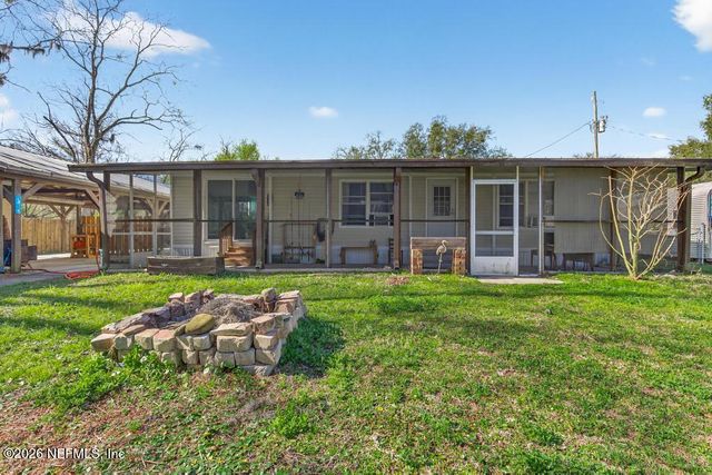 124 SUGAR PLUM Drive, Palatka, FL 32177