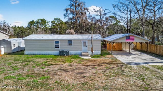 124 SUGAR PLUM Drive, Palatka, FL 32177