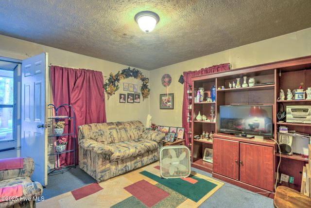 27820 Aberdeen Road, Marston, NC 28363