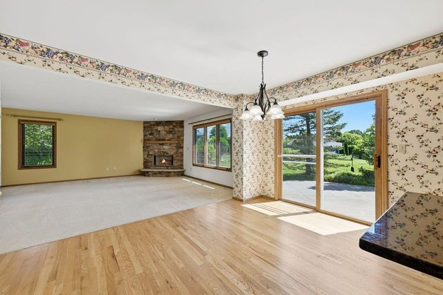 5630 S Timber Ridge DRIVE, New Berlin, WI 53151