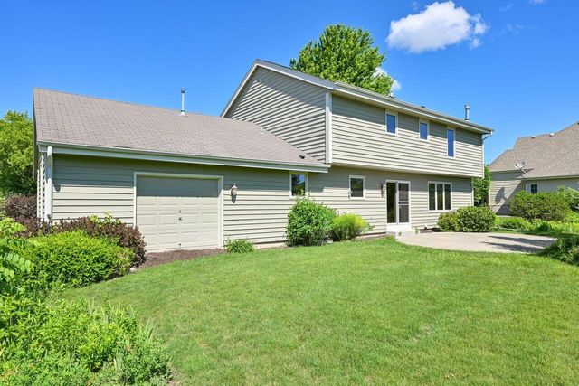 5630 S Timber Ridge DRIVE, New Berlin, WI 53151
