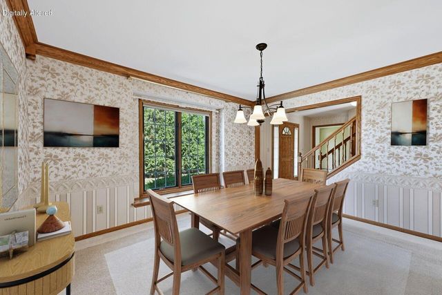 5630 S Timber Ridge DRIVE, New Berlin, WI 53151