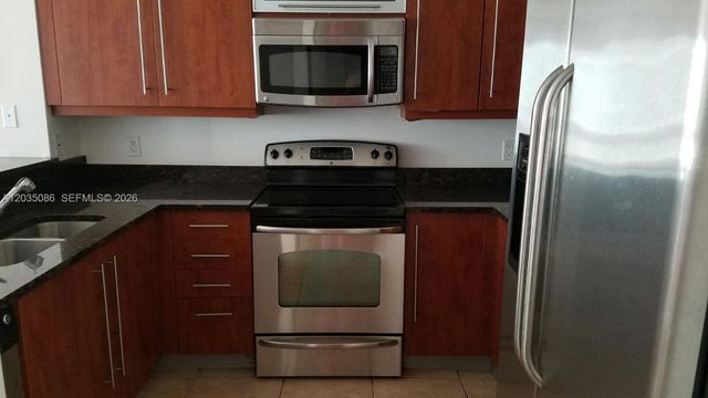 7350 SW 89th Street 505S, Miami, FL 33156