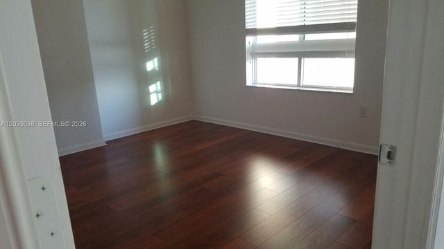 7350 SW 89th Street 505S, Miami, FL 33156