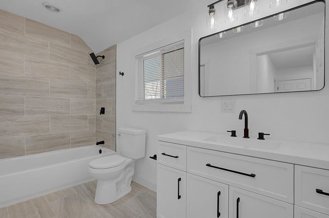 128 N Ogden Avenue, Columbus, OH 43204