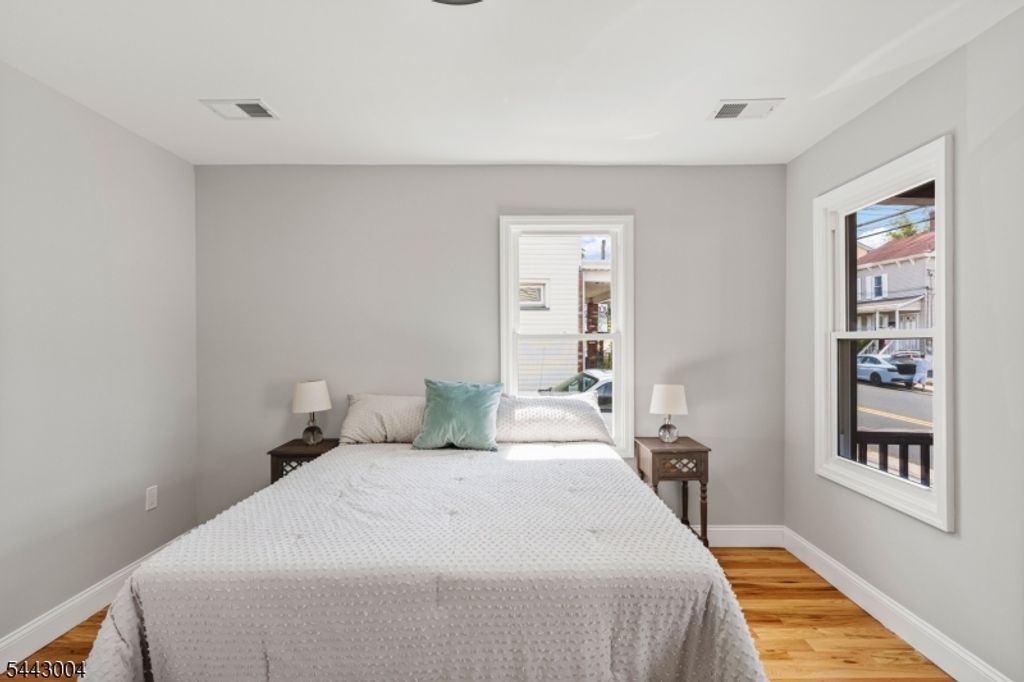 91 S Main St, Milltown Boro, NJ 08850 — photo 4