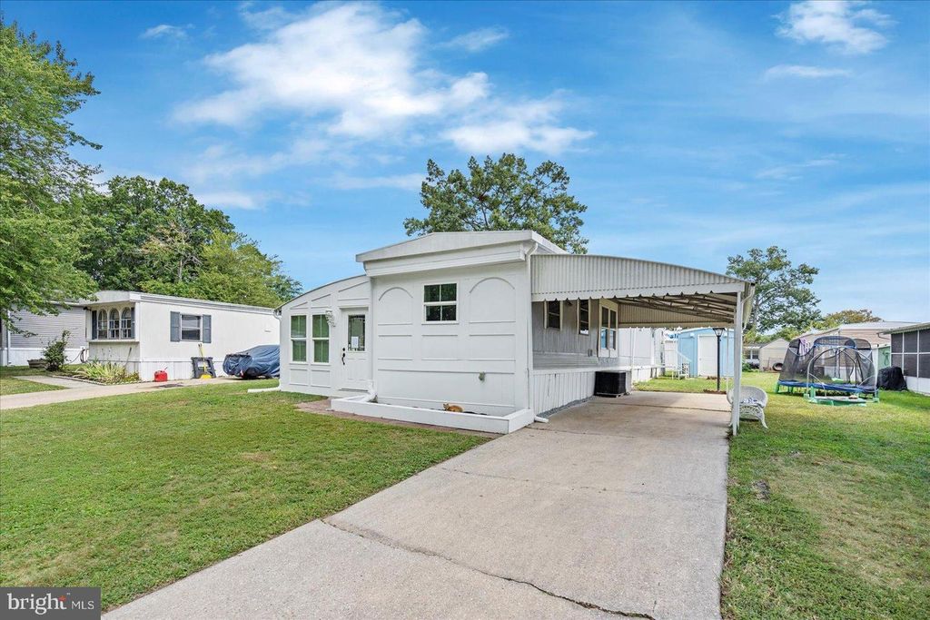 103 CONESTOGA RD, Middle River, MD 21220
