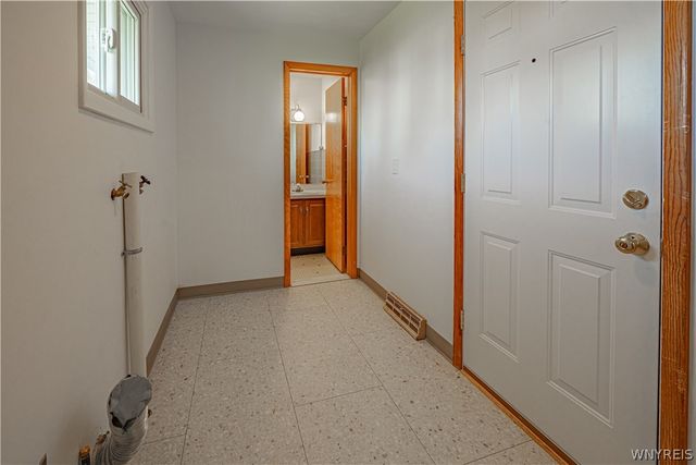 23 Vermont Avenue, Lockport City, NY 14094