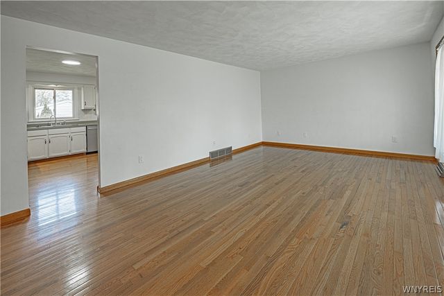 23 Vermont Avenue, Lockport City, NY 14094