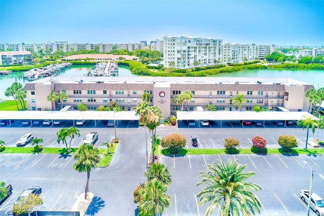 7930 SUN ISLAND DRIVE S 101, South Pasadena, FL 33707