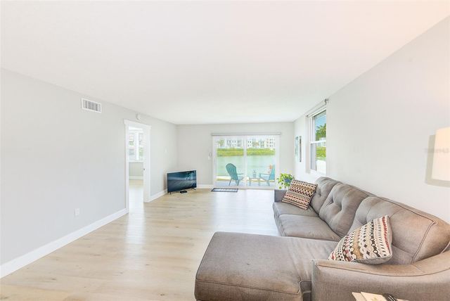 7930 SUN ISLAND DRIVE S 101, South Pasadena, FL 33707