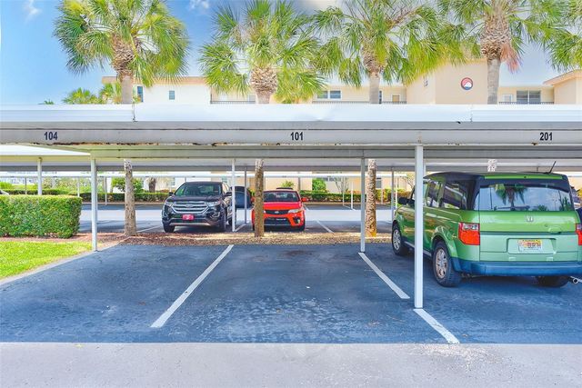 7930 SUN ISLAND DRIVE S 101, South Pasadena, FL 33707