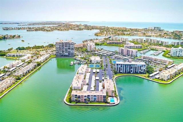 7930 SUN ISLAND DRIVE S 101, South Pasadena, FL 33707