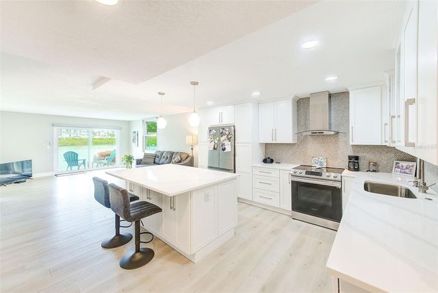 7930 SUN ISLAND DRIVE S 101, South Pasadena, FL 33707