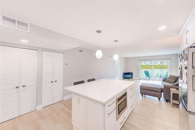 7930 SUN ISLAND DRIVE S 101, South Pasadena, FL 33707