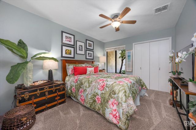 7401 Hilton Head Way 21, Bakersfield, CA 93309