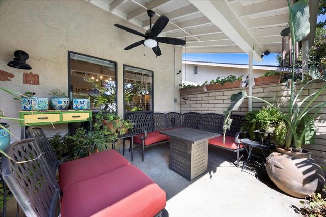 7401 Hilton Head Way 21, Bakersfield, CA 93309