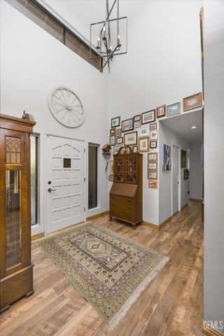 7401 Hilton Head Way 21, Bakersfield, CA 93309