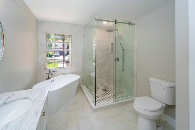 6185 NW 77th Place, Parkland, FL 33067