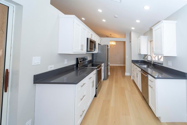 6185 NW 77th Place, Parkland, FL 33067