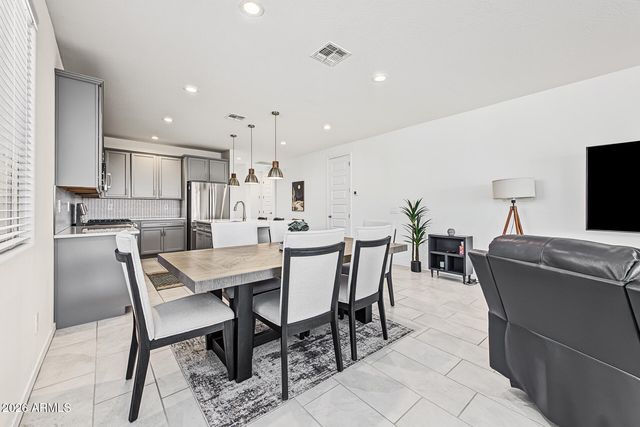 28090 N 178th Lane, Surprise, AZ 85387