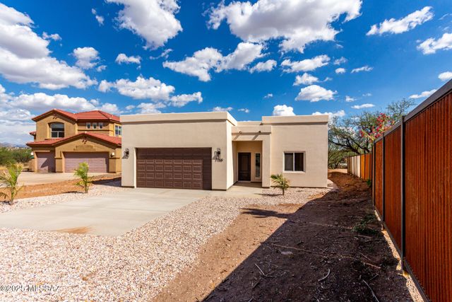 1156 Adobe Court, Rio Rico, AZ 85648