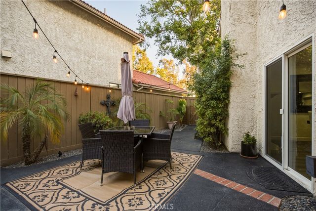 6767 Pheasant, Oak Park, CA 91377