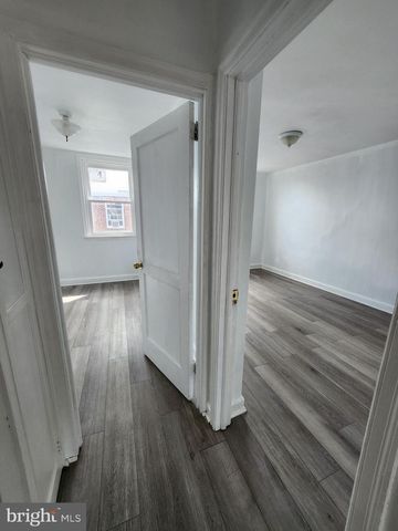 1352 FANSHAWE ST, Philadelphia, PA 19111
