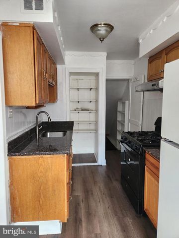 1352 FANSHAWE ST, Philadelphia, PA 19111