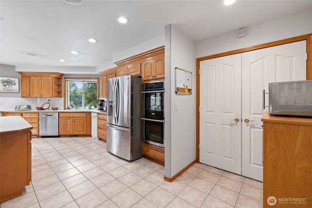 14029 Kayak Point Road, Stanwood, WA 98292