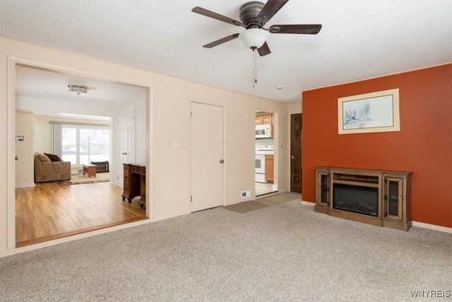 108 Brauncroft Lane, Amherst, NY 14226