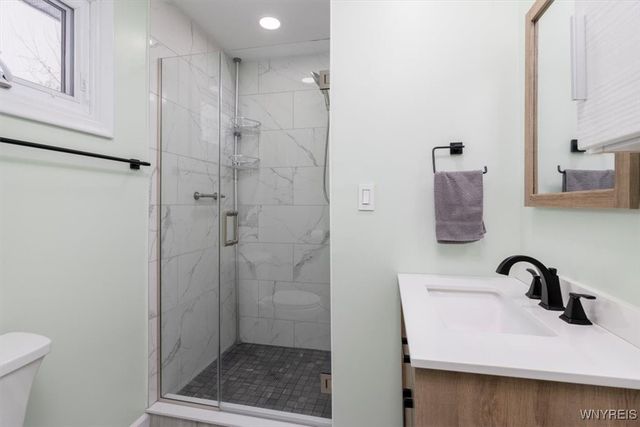 108 Brauncroft Lane, Amherst, NY 14226