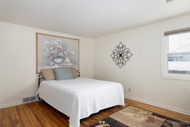 108 Brauncroft Lane, Amherst, NY 14226