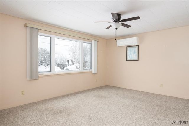 108 Brauncroft Lane, Amherst, NY 14226