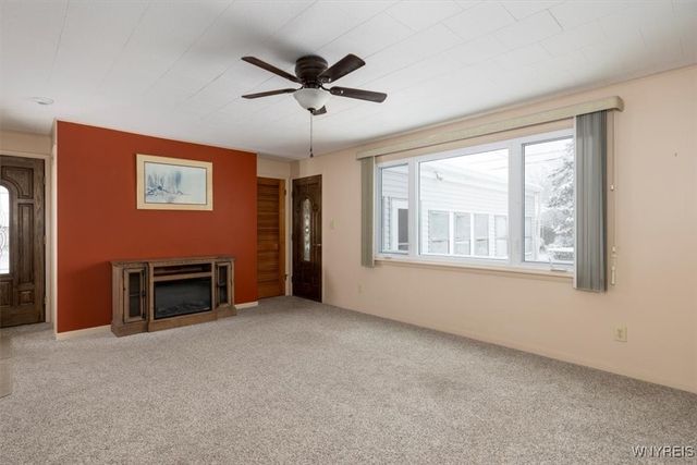 108 Brauncroft Lane, Amherst, NY 14226