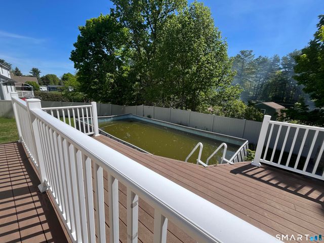 52 Monce Road, Burlington, CT 06013