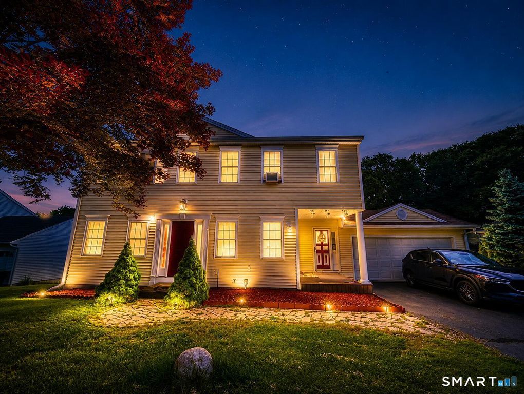 52 Monce Road, Burlington, CT 06013