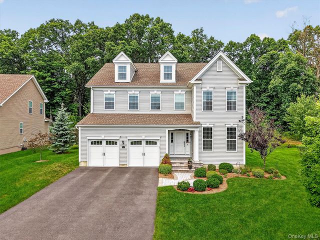 57 E Van Buren Way, Hopewell Junction, NY 12533