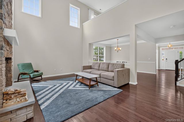 57 E Van Buren Way, Hopewell Junction, NY 12533