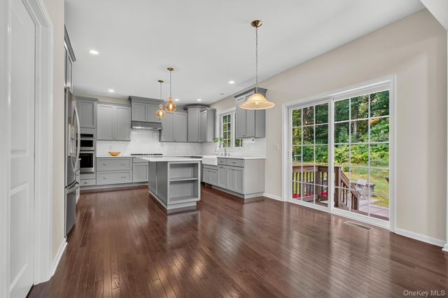 57 E Van Buren Way, Hopewell Junction, NY 12533