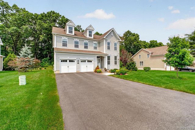 57 E Van Buren Way, Hopewell Junction, NY 12533