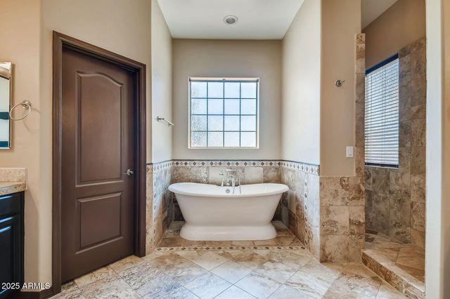 3240 E Horse Mesa Trail, San Tan Valley, AZ 85140