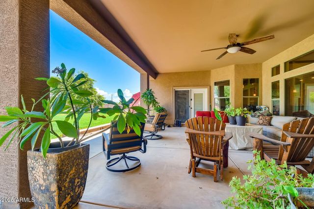 3240 E Horse Mesa Trail, San Tan Valley, AZ 85140