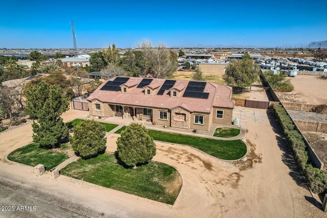 3240 E Horse Mesa Trail, San Tan Valley, AZ 85140